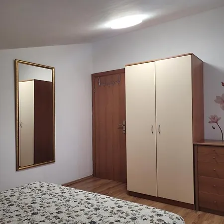 Mihe 1 Διαμέρισμα